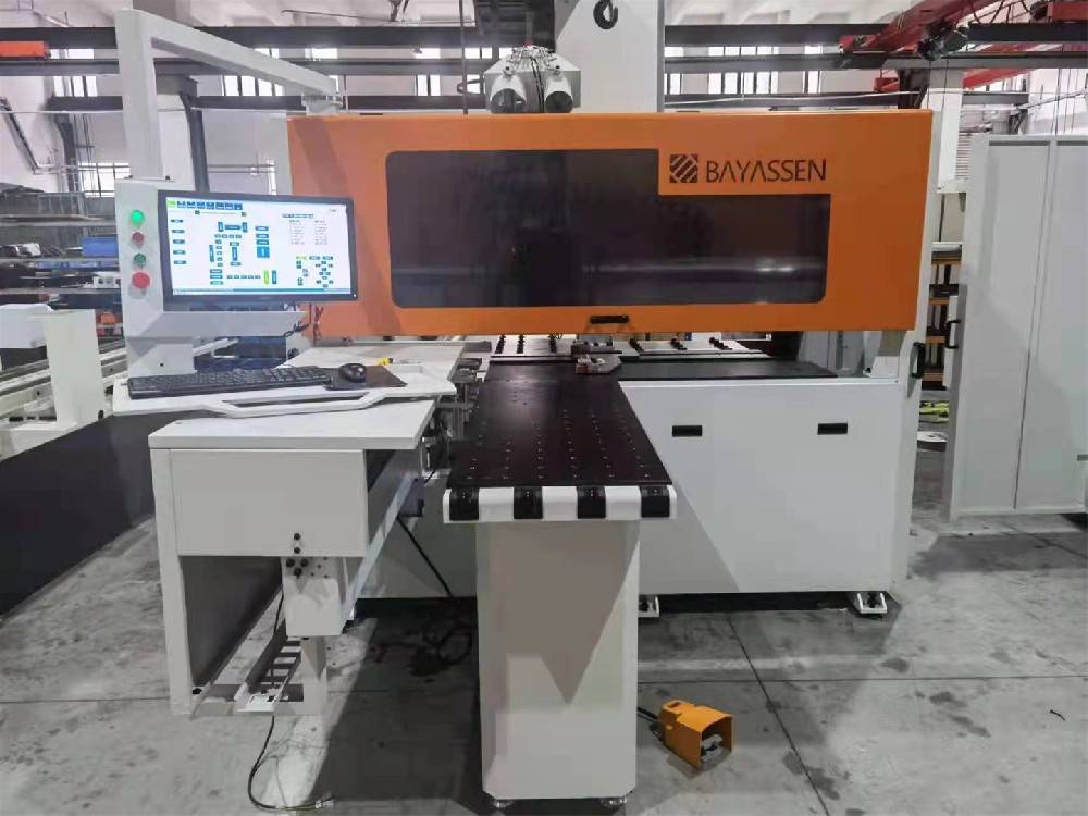 六面鉆加工精度和傳統開(kāi)料機對比！